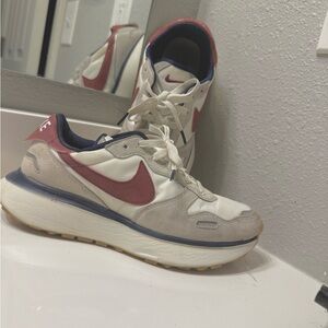 Nike White and Burgundy Sneakers